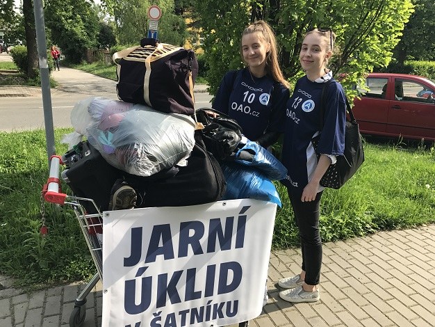 Chystá se jarní úklid v šatníku