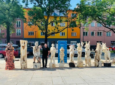 Mariánské náměstí ožilo Sochařským sympoziem