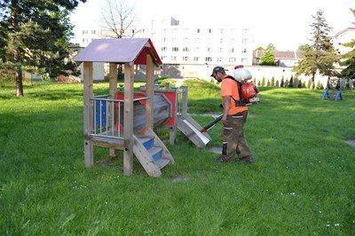 Mariánskohorská radnice chrání děti před klíšťaty