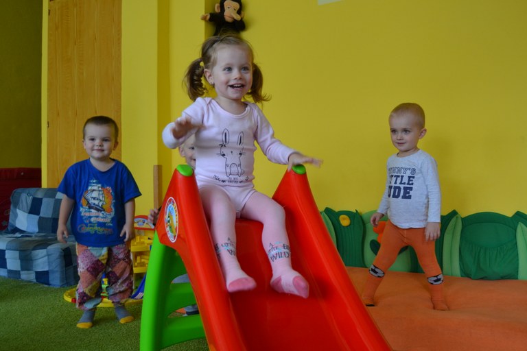 Obvod dostal dotaci na další dva roky provozu Jesliček 