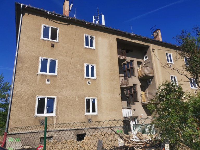 Práce na rekonstrukci bytového domu Nájemnická 14 byly zahájeny