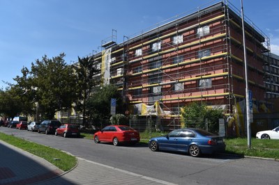 Radnice pokračuje v zateplování bytových domů