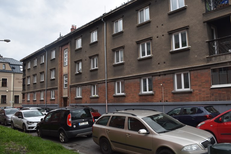 Radnice se stará o obnovu sítí v obecních domech