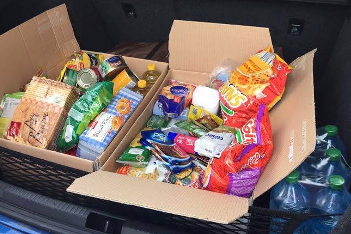 Sbírka potravinové pomoci na radnici v Mariánských Horách