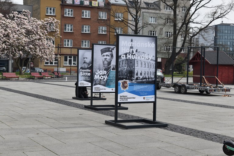 Venkovní výstava připomene významné osobnosti obvodu
