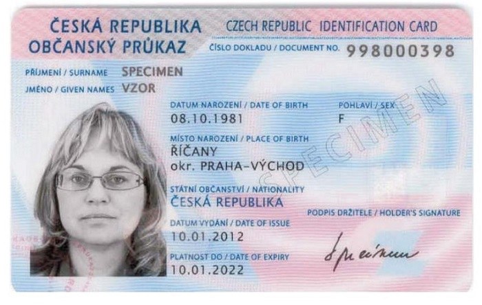 Změna zákona o občanských průkazech a cestovních pasech 